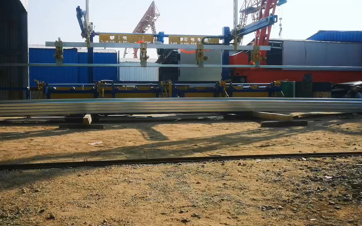 芯碩智能 遼寧鑫碩自動化機械CZ型鋼碼垛機，驅動型鋼加工新未來